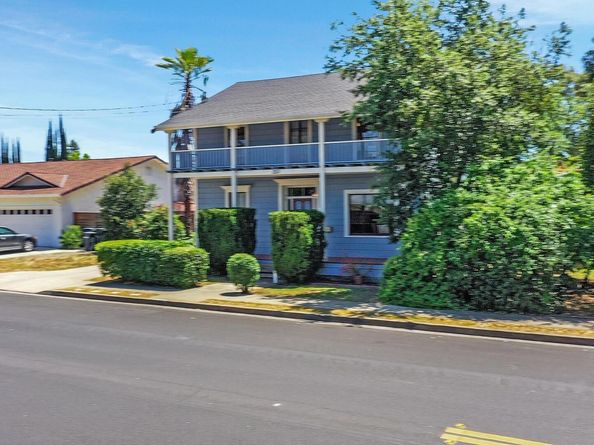 2211 College Avenue, Livermore CA 94550