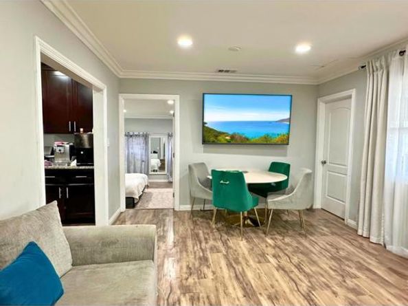 11080 De Foe Avenue, Pacoima (los Angeles) CA 91331