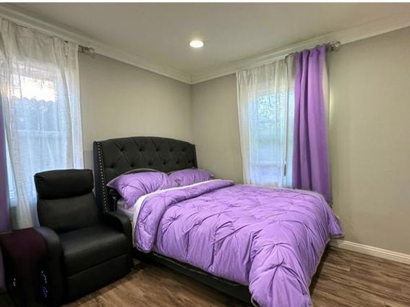 11080 De Foe Avenue, Pacoima (los Angeles) CA 91331