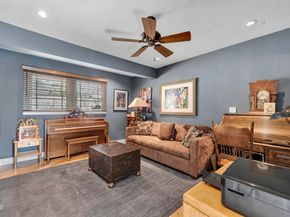9999 Wornom Avenue, Sunland (los Angeles) CA 91040