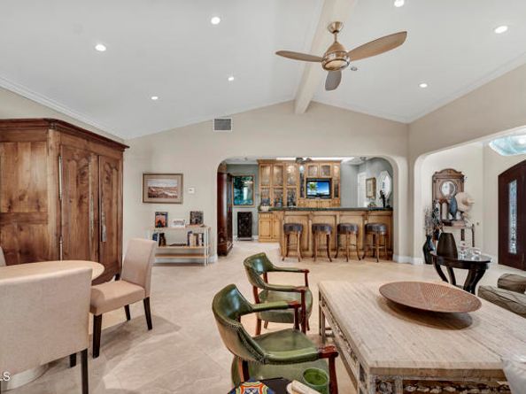 9999 Wornom Avenue, Sunland (los Angeles) CA 91040
