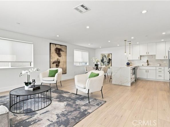 13357 W Cellest Parkway, Pacoima (los Angeles) CA 91331