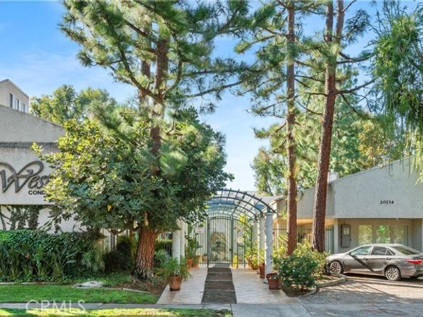 20134 Leadwell 126, Winnetka (los Angeles) CA 91306
