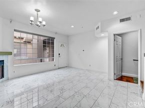 18347 Saticoy 24, Reseda (los Angeles) CA 91335