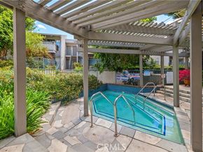 20134 Leadwell 307, Winnetka (los Angeles) CA 91306