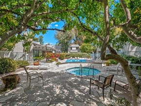 20134 Leadwell 307, Winnetka (los Angeles) CA 91306