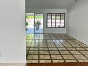 8390 Faust, West Hills (los Angeles) CA 91304