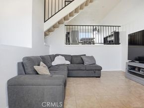 14325 Foothill 9, Sylmar (los Angeles) CA 91342