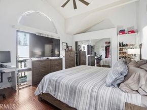 14325 Foothill 9, Sylmar (los Angeles) CA 91342