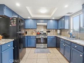 14325 Foothill 9, Sylmar (los Angeles) CA 91342