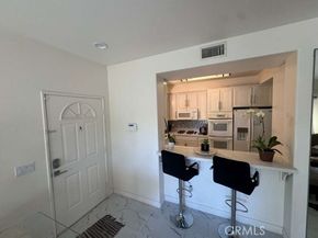 20300 Vanowen 29, Winnetka (los Angeles) CA 91306