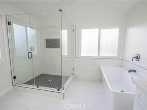 9633 Lilly Court, Northridge (los Angeles) CA 91325