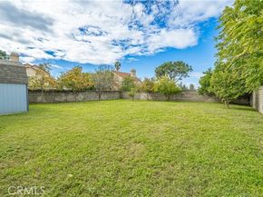 9633 Lilly Court, Northridge (los Angeles) CA 91325