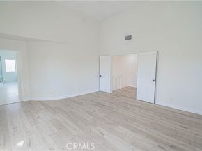 9633 Lilly Court, Northridge (los Angeles) CA 91325