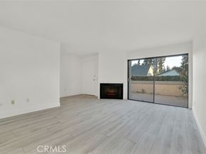 21901 Dupont Street 12, Chatsworth (los Angeles) CA 91311