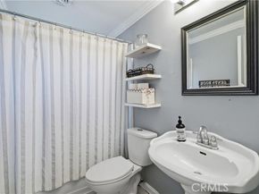 10808 Des Moines, Porter Ranch (los Angeles) CA 91326