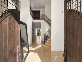 13045 Greenleaf Street, Studio City (los Angeles) CA 91604