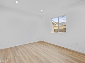 13279 Pierce Street, Pacoima (los Angeles) CA 91331