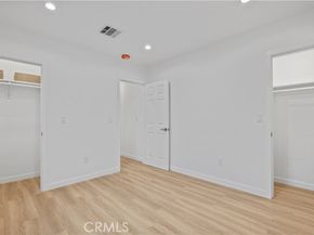 13279 Pierce Street, Pacoima (los Angeles) CA 91331