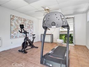 4830 Hasekian Drive, Tarzana (los Angeles) CA 91356