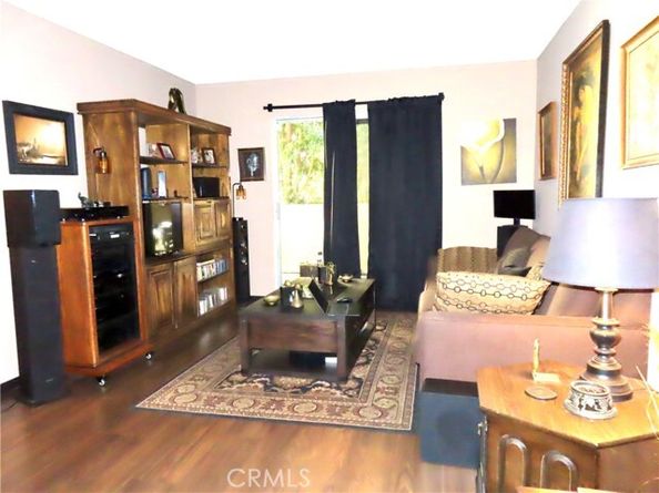 13080 Dronfield ave #80, Sylmar (los Angeles) CA 91342