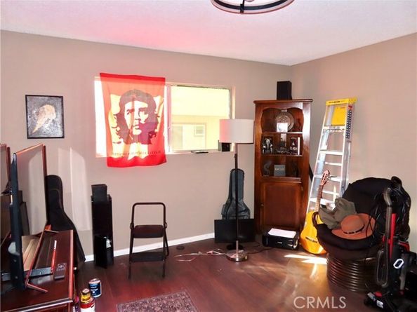 13080 Dronfield ave #80, Sylmar (los Angeles) CA 91342