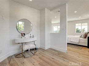 13791 Gavina Avenue, Sylmar (los Angeles) CA 91342