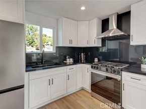 13791 Gavina Avenue, Sylmar (los Angeles) CA 91342