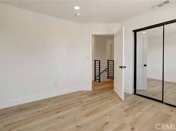 13791 Gavina Avenue, Sylmar (los Angeles) CA 91342
