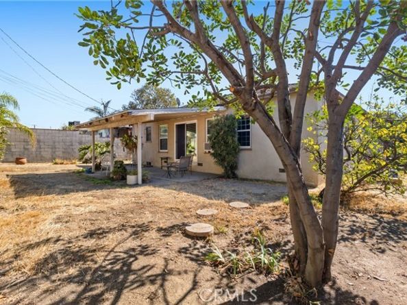13641 Weidner, Pacoima (los Angeles) CA 91331