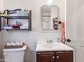 13641 Weidner, Pacoima (los Angeles) CA 91331