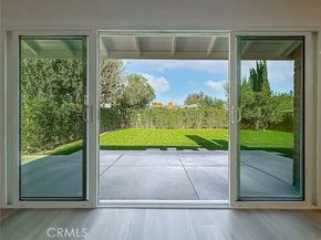 23275 Hamlin, West Hills (los Angeles) CA 91307