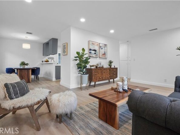 925 El Paso Drive, Highland Park (los Angeles) CA 90042