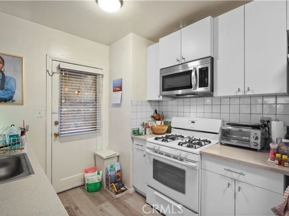 925 El Paso Drive, Highland Park (los Angeles) CA 90042