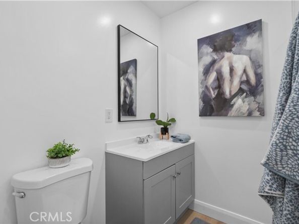 925 El Paso Drive, Highland Park (los Angeles) CA 90042