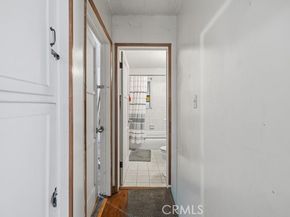 8103 Lullaby Lane, Panorama City (los Angeles) CA 91402