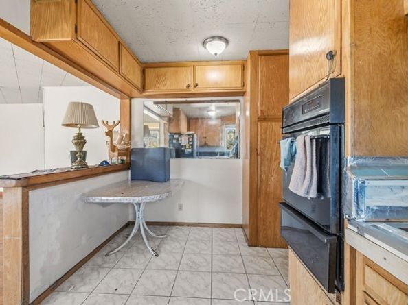 8103 Lullaby Lane, Panorama City (los Angeles) CA 91402