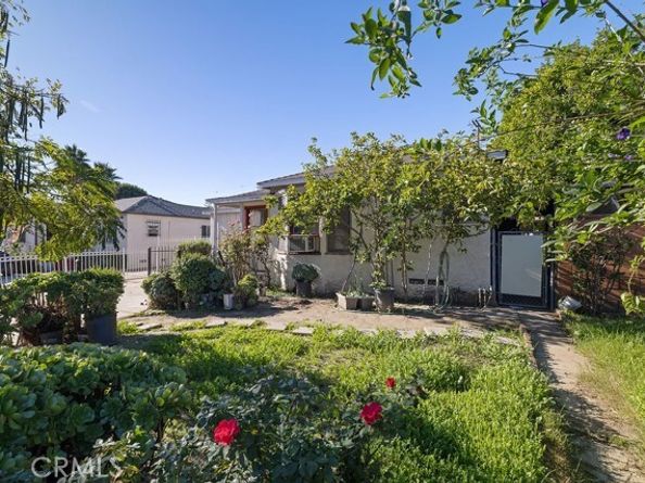 8103 Lullaby Lane, Panorama City (los Angeles) CA 91402