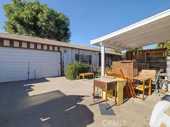 8103 Lullaby Lane, Panorama City (los Angeles) CA 91402