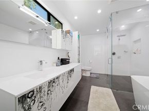 5631 Wilhelmina Avenue, Woodland Hills (los Angeles) CA 91367