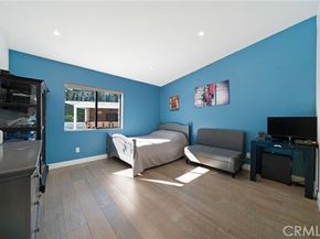 5631 Wilhelmina Avenue, Woodland Hills (los Angeles) CA 91367