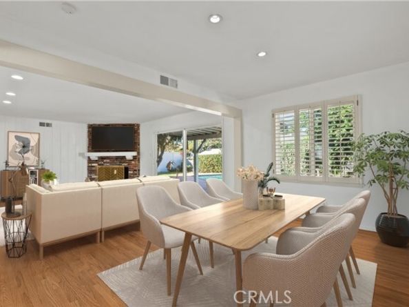 16951 Knapp Street, Northridge (los Angeles) CA 91343