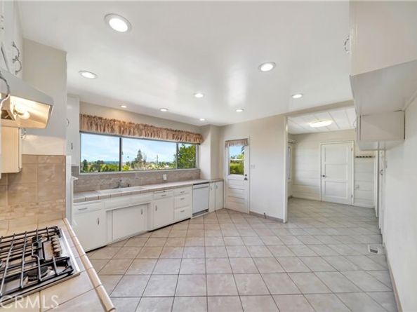 661 W 26th Street, San Pedro (los Angeles) CA 90731