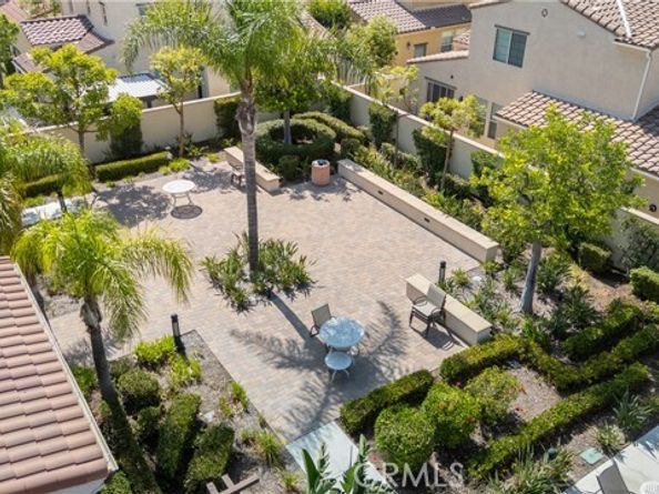 20267 Pienza Lane, Porter Ranch (los Angeles) CA 91326