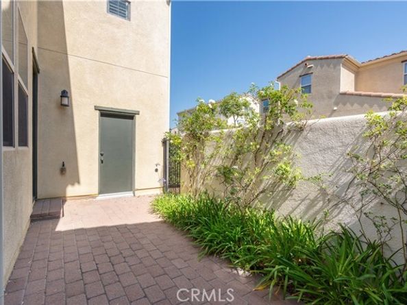 20267 Pienza Lane, Porter Ranch (los Angeles) CA 91326