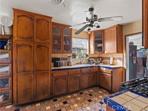 9961 Haddon Avenue, Arleta (los Angeles) CA 91331