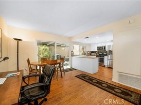 20122 Cohasset Street, Winnetka (los Angeles) CA 91306