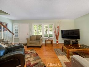 20122 Cohasset Street, Winnetka (los Angeles) CA 91306