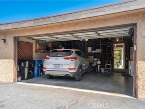 20122 Cohasset Street, Winnetka (los Angeles) CA 91306