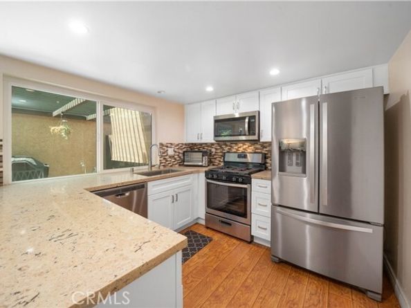 20122 Cohasset Street, Winnetka (los Angeles) CA 91306